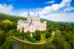 Best Times and Tips for Booking Castle Day Tours in Central Europe