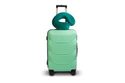 Comparing Memory Foam and Inflatable Travel Pillows: Which Is Right for You?